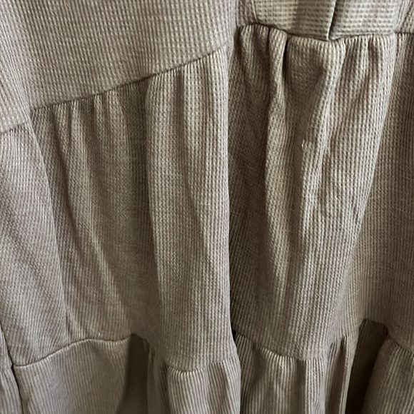 Shirt - Picture 4 of 6